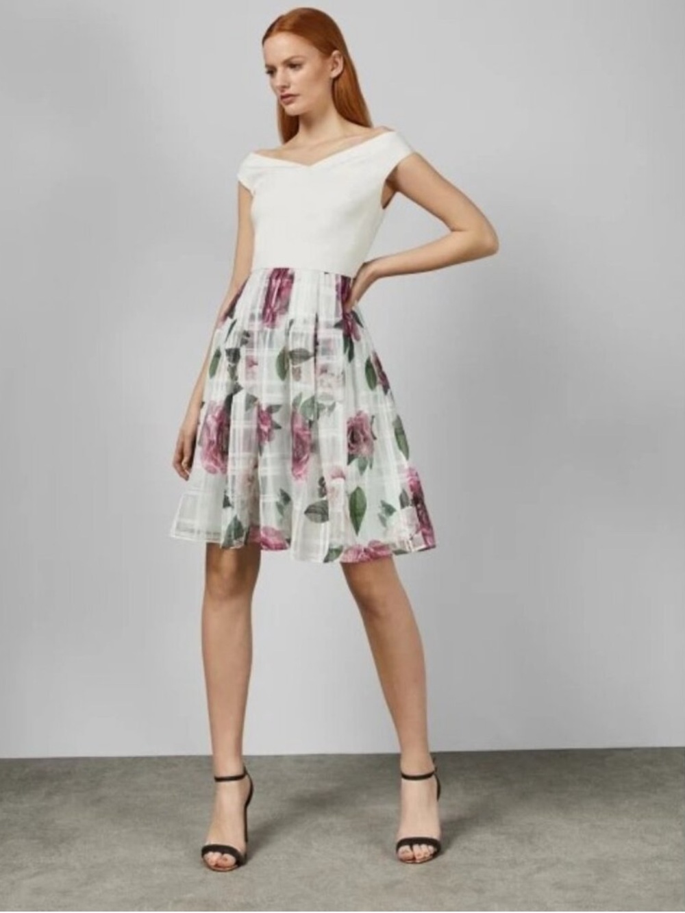 Ted Baker White Skirt with Pink & Green Floral Print size 1 (US size 2/4)